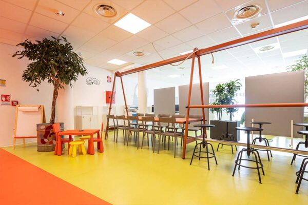 2 Co-working Lecco Hostel dettaglio postazioni